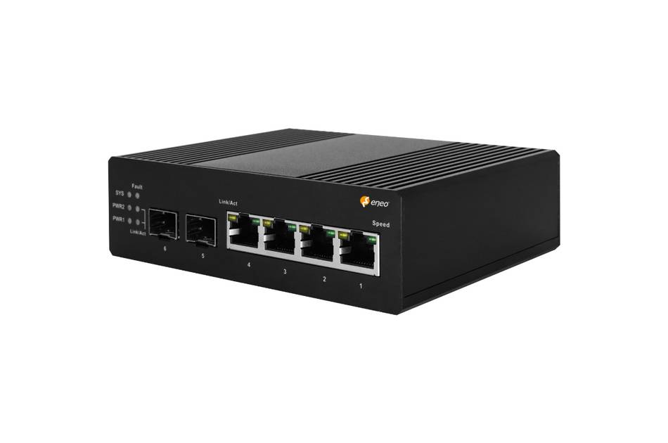 Schwarzer Ethernet-Netzwerk-Switch mit fünf vorderen Anschlüssen und Status-LEDs, dargestellt in einer Studio-Produktansicht auf weißem Hintergrund