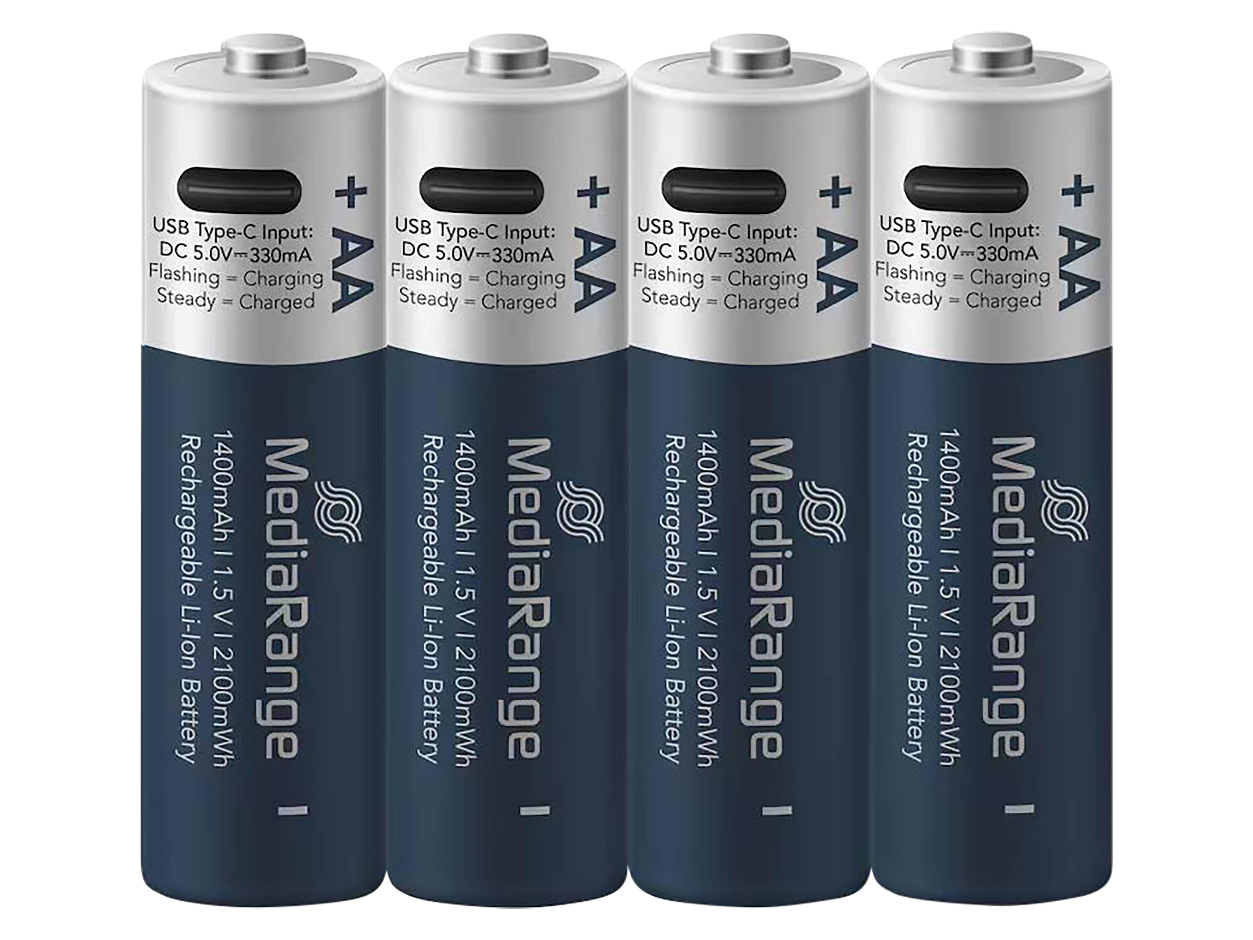 Vier wiederaufladbare AA-Batterien mit USB-C-Anschlüssen, jeweils beschriftet mit 'MediaRange', 1400mAh, 1,5V, Lithium-Ionen.