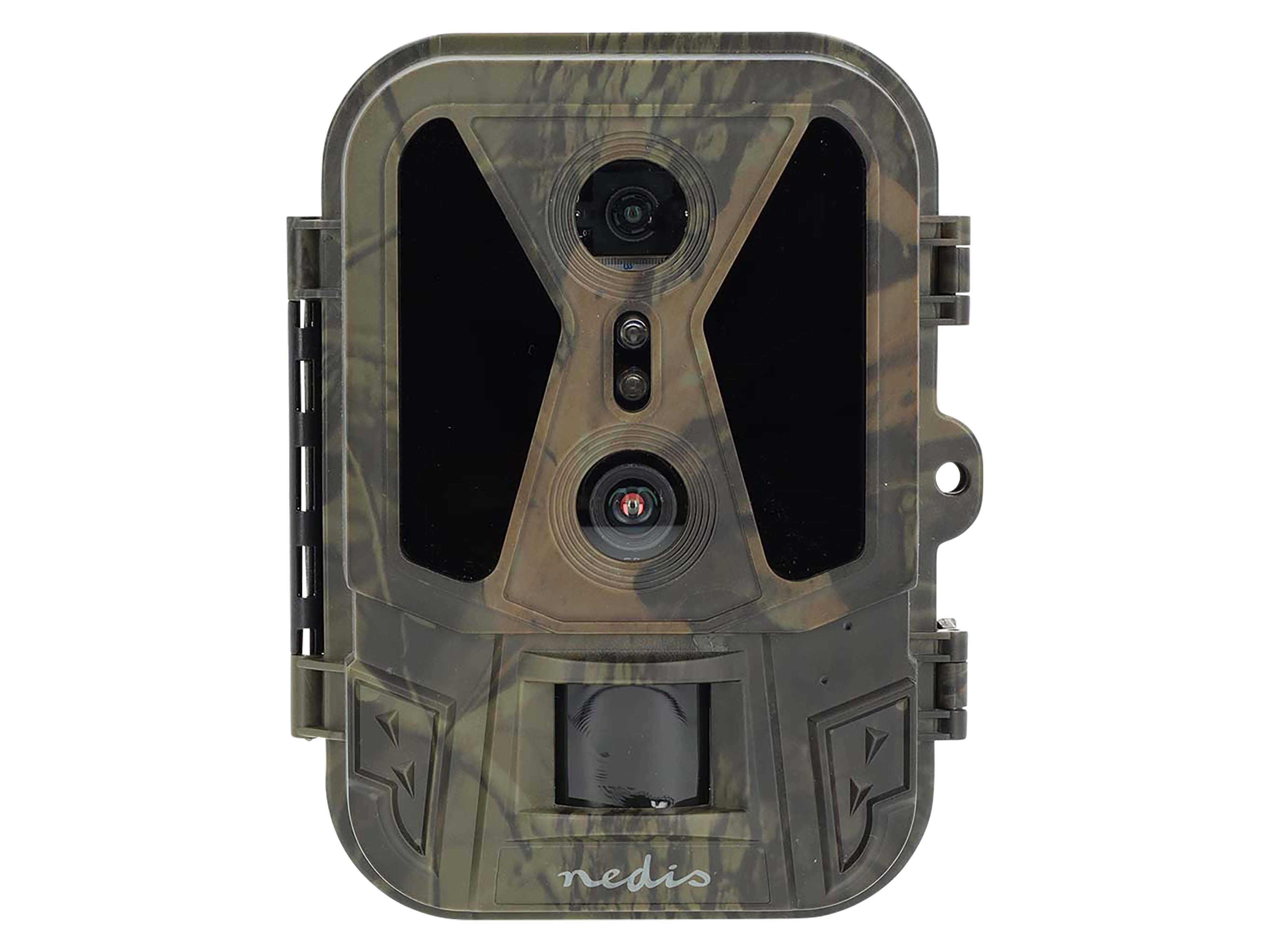 Eine getarnte Wildkamera mit drei Linsen und einem Infrarotsensor, der Marke 'nedis', entwickelt für Außenüberwachung.