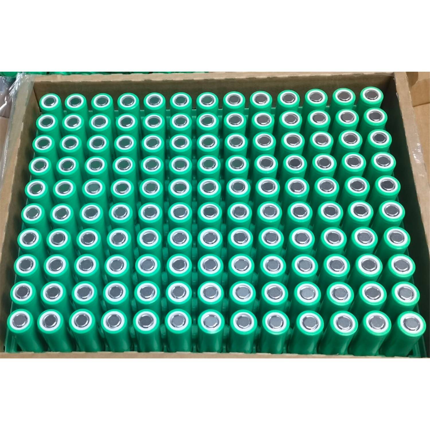 130 x Samsung Lithium Ion Rundzelle 3,6V INR21700-50S Volle VPE