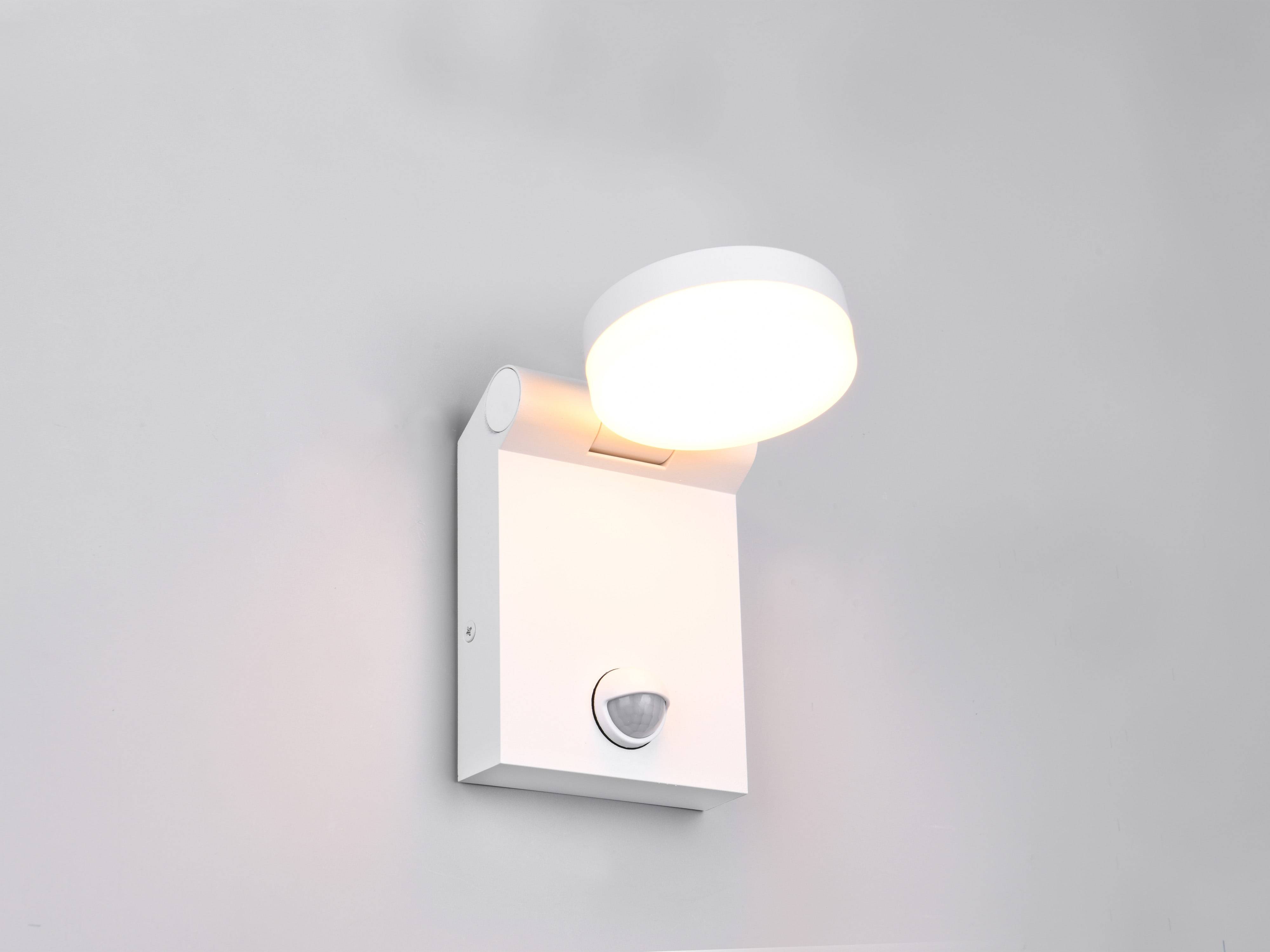 TRIO LED-Wandleuchte ADOUR 245569131, mit Bewegungssensor, CCT, 750lm, warmweiß/neutralweiß, IP44, weiß