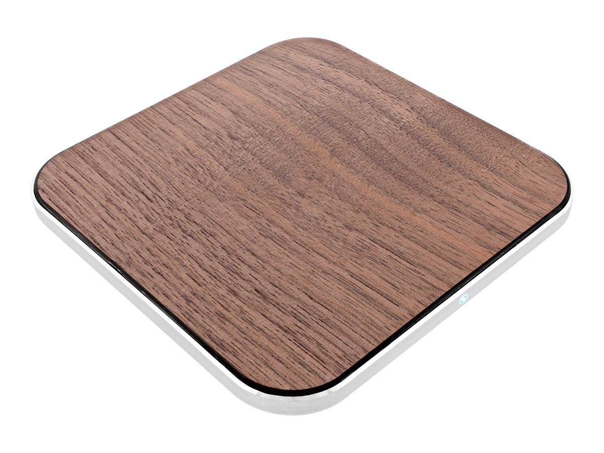 Ein Untersetzer mit Holzstruktur in quadratischer Form und abgerundeten Kanten, der eine glatte Oberfläche und eine elegante Metallfläche aufweist.