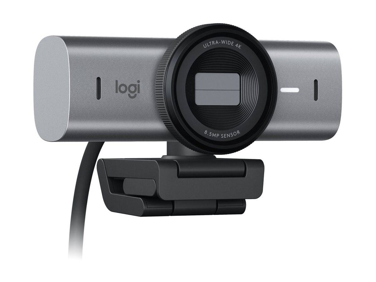Eine silberne und schwarze 4K-Webcam mit Markenlogo, ausgestattet mit einem 8,5-MP-Sensor und Weitwinkelobjektiv, montiert auf einem flexiblen Ständer.