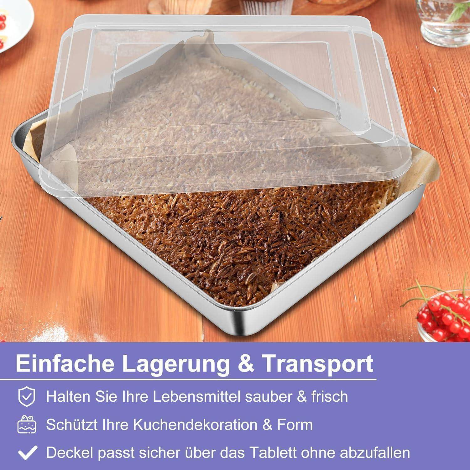 Ein Brownie-Tablett mit einem transparenten Deckel, das auf einem Holztisch steht. Der Text darunter liest sich 'Einfache Lagerung & Transport' und betont die Vorteile bei Aufbewahrung und Transport.