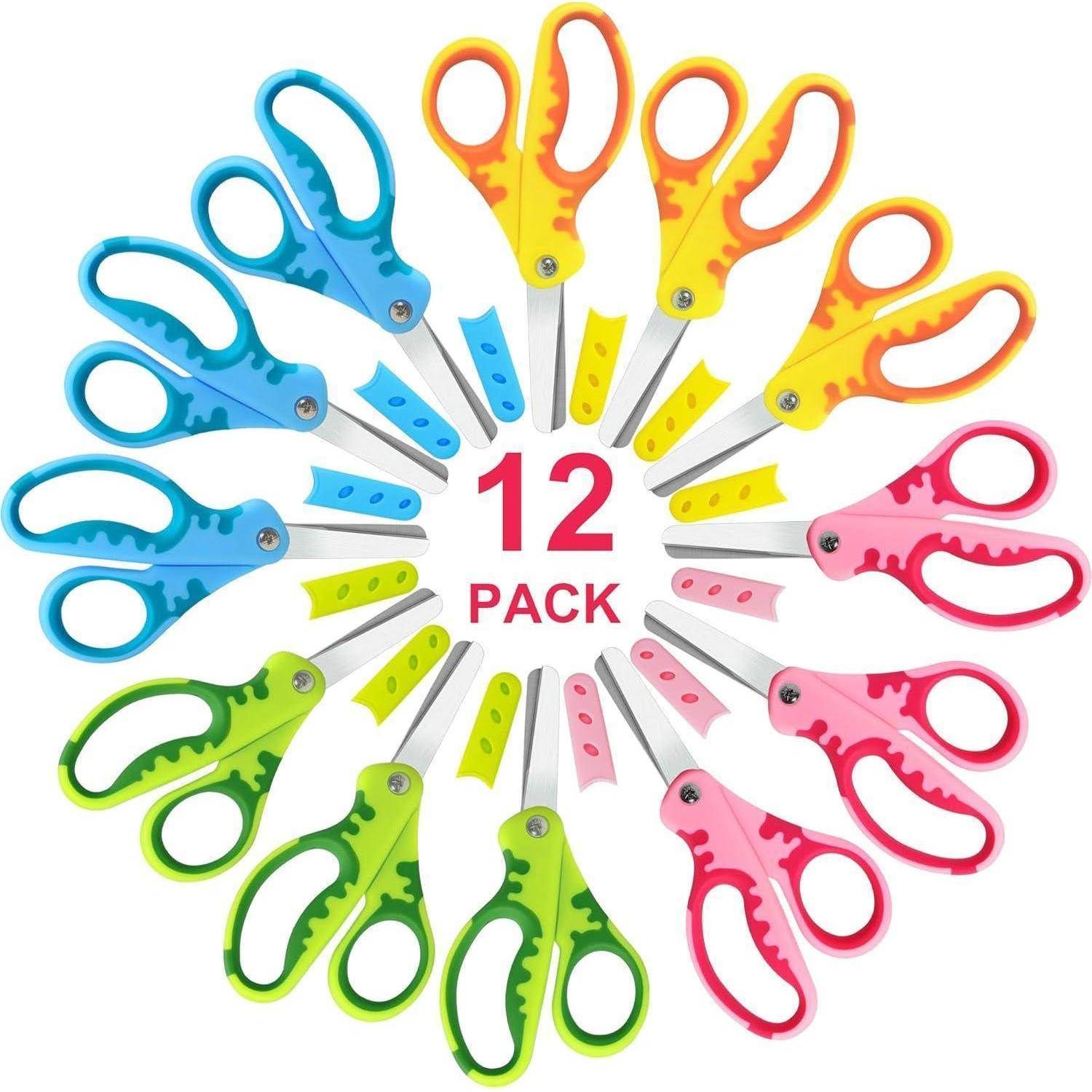 Eine kreisförmige Anordnung von 12 bunten Scheren, die Designs in Blau, Orange, Gelb, Grün und Pink zeigen. Text in der Mitte lautet '12er-Pack'.