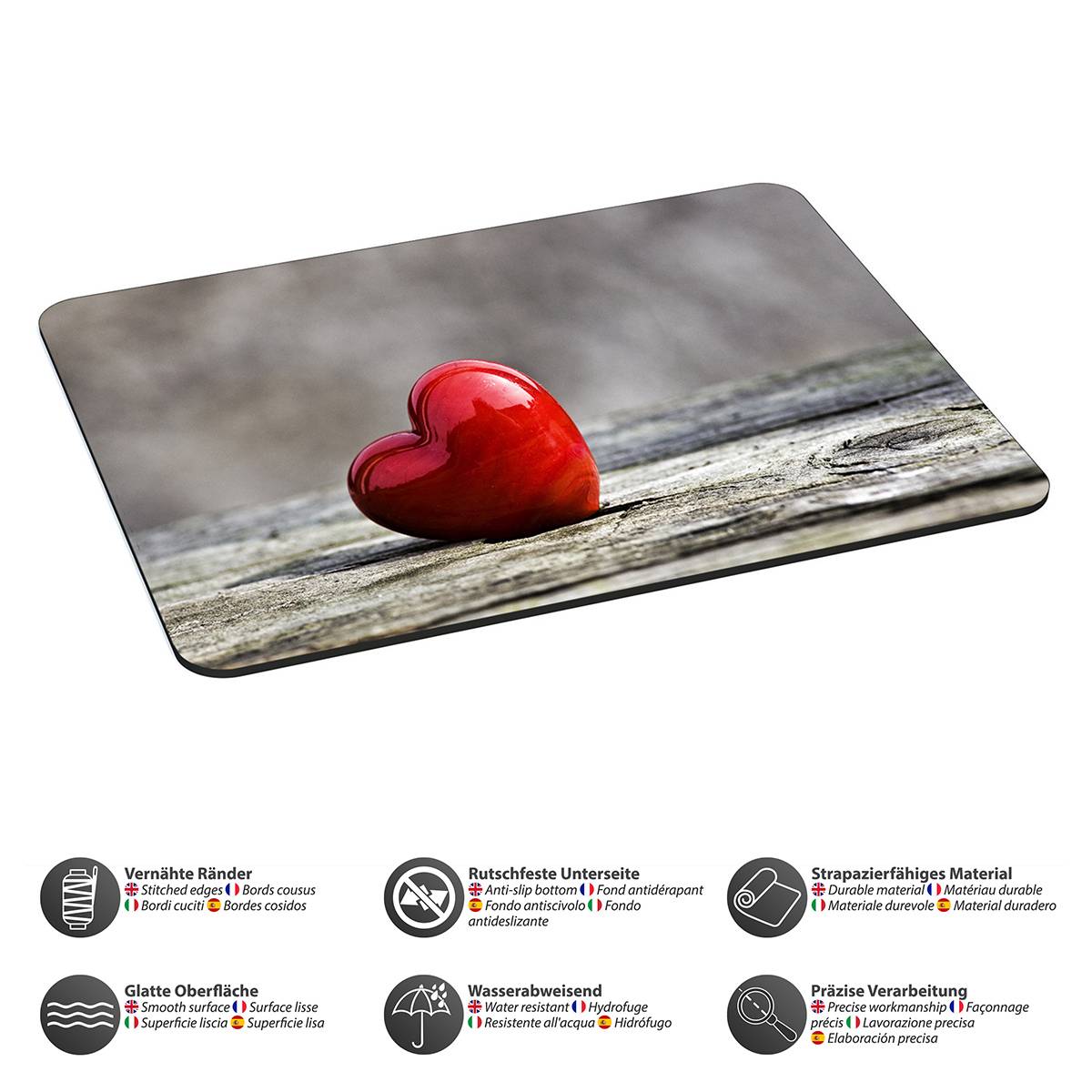 Ein rotes, herzförmiges Objekt ruht auf einer Holzoberfläche und symbolisiert Liebe. Darunter zeigen Symbole die Hauptmerkmale: glatte Kanten, rutschfest, langlebig, glatte Oberfläche, wasserdicht, präzise Bearbeitung.