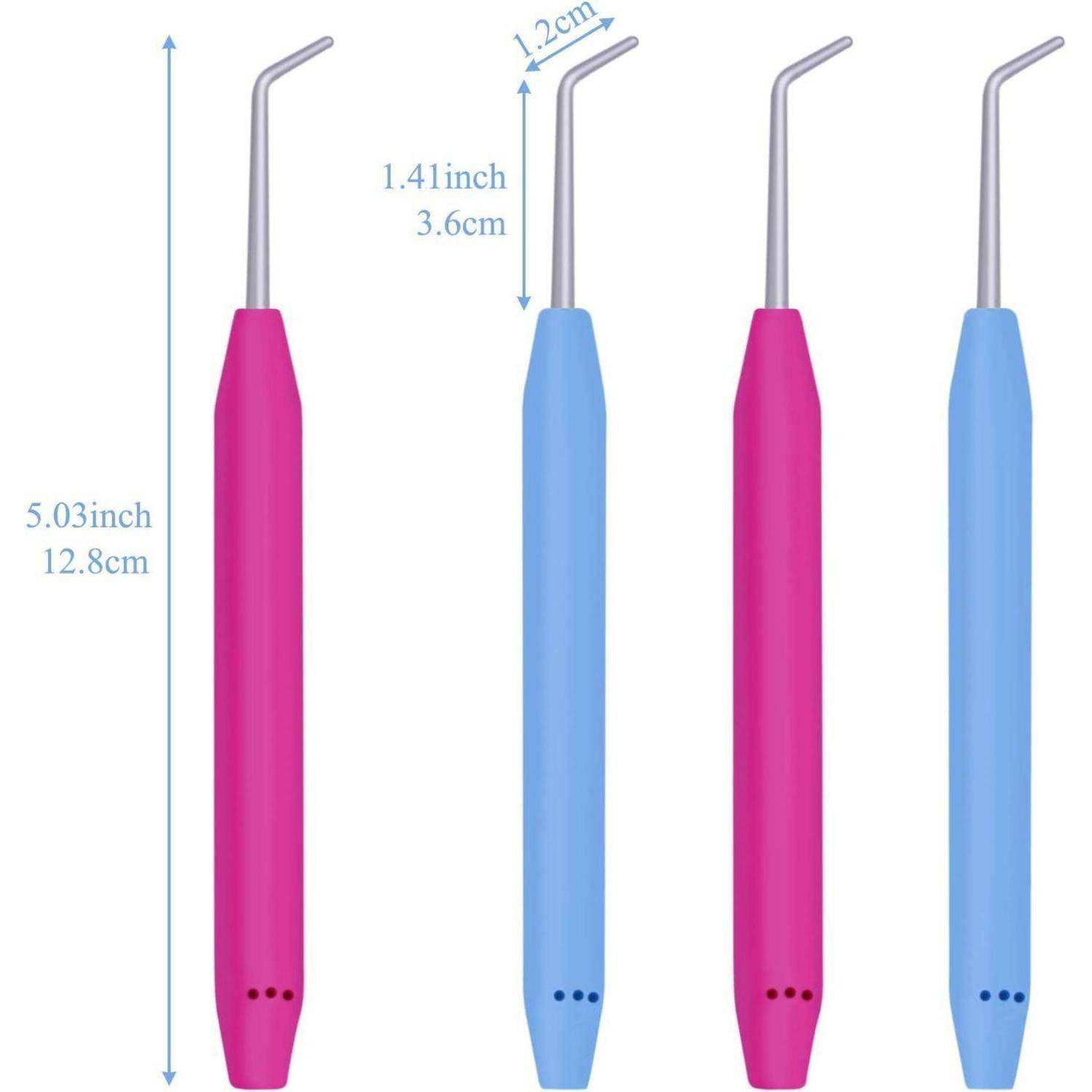 Vier Dentale Instrumente mit rosa und blauen Griffen. Längen und Höhen angegeben als 5,03 Zoll (12,8 cm) und 1,41 Zoll (3,6 cm).