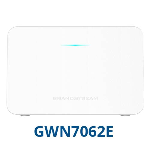 Weiße Grandstream-Zugriffspunkt mit blauer Statusleuchte, mit der Bezeichnung „GWN7062E