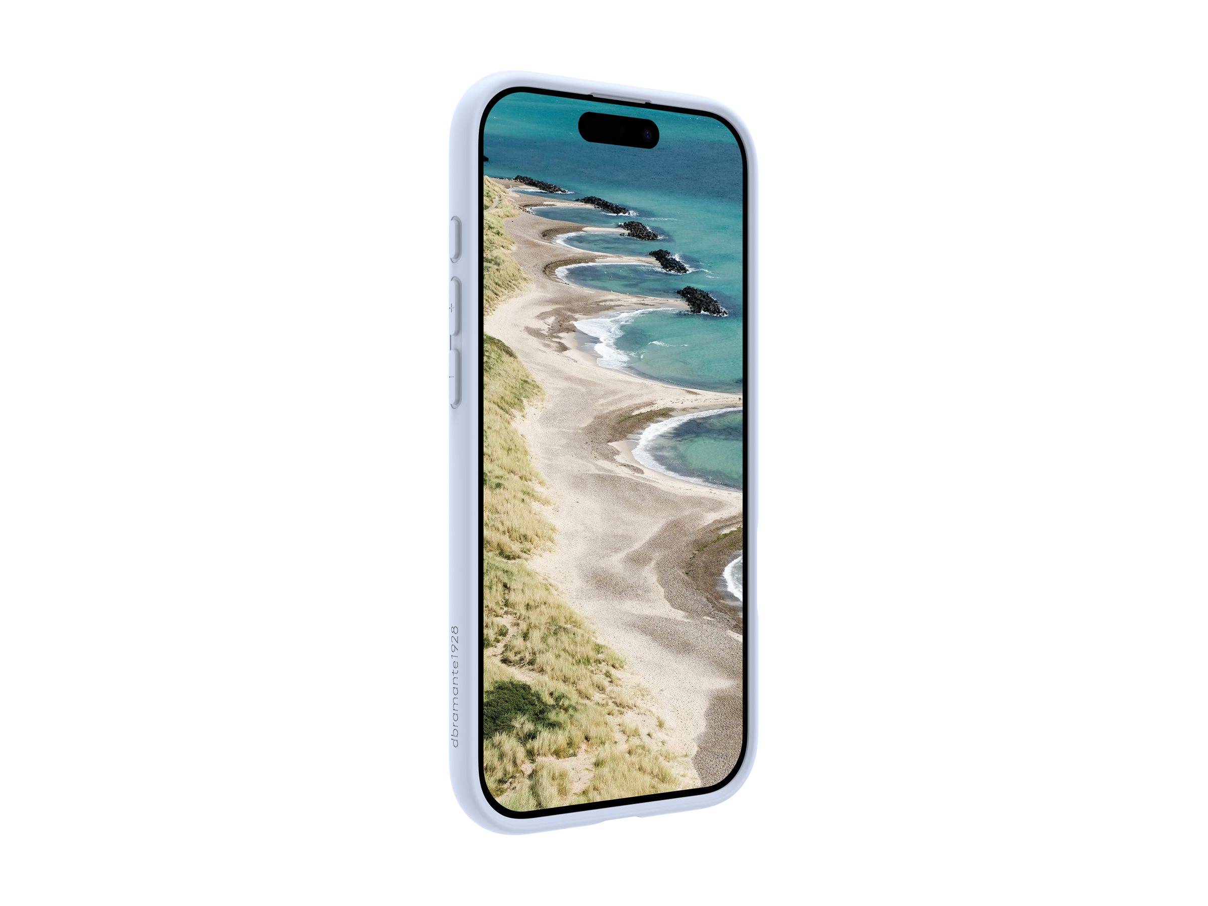 Ein Smartphone zeigt eine Luftaufnahme einer Küstenlinie mit einem geschwungenen Sandstrand und türkisfarbenem Wasser, gerahmt von hellen Kanten.