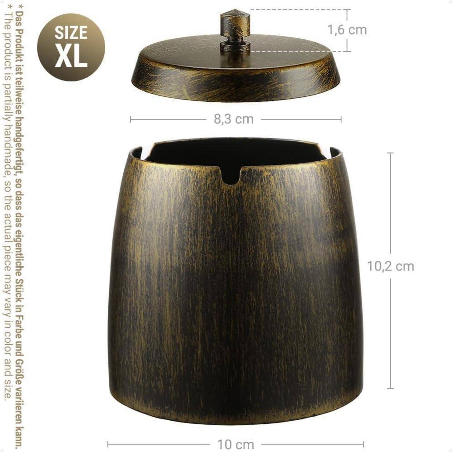 Aschenbecher in Größe XL aus Bronze mit Holzoptik, 10 cm Durchmesser, 10,2 cm Höhe. Handgefertigt mit abnehmbarem Deckel in 1,6 cm Höhe.
