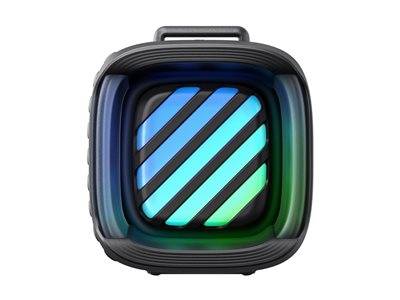 Ein schwarzer, quadratischer Lautsprecher mit einem Griff oben, mit einem bunten, diagonal gestreiften Frontpanel.