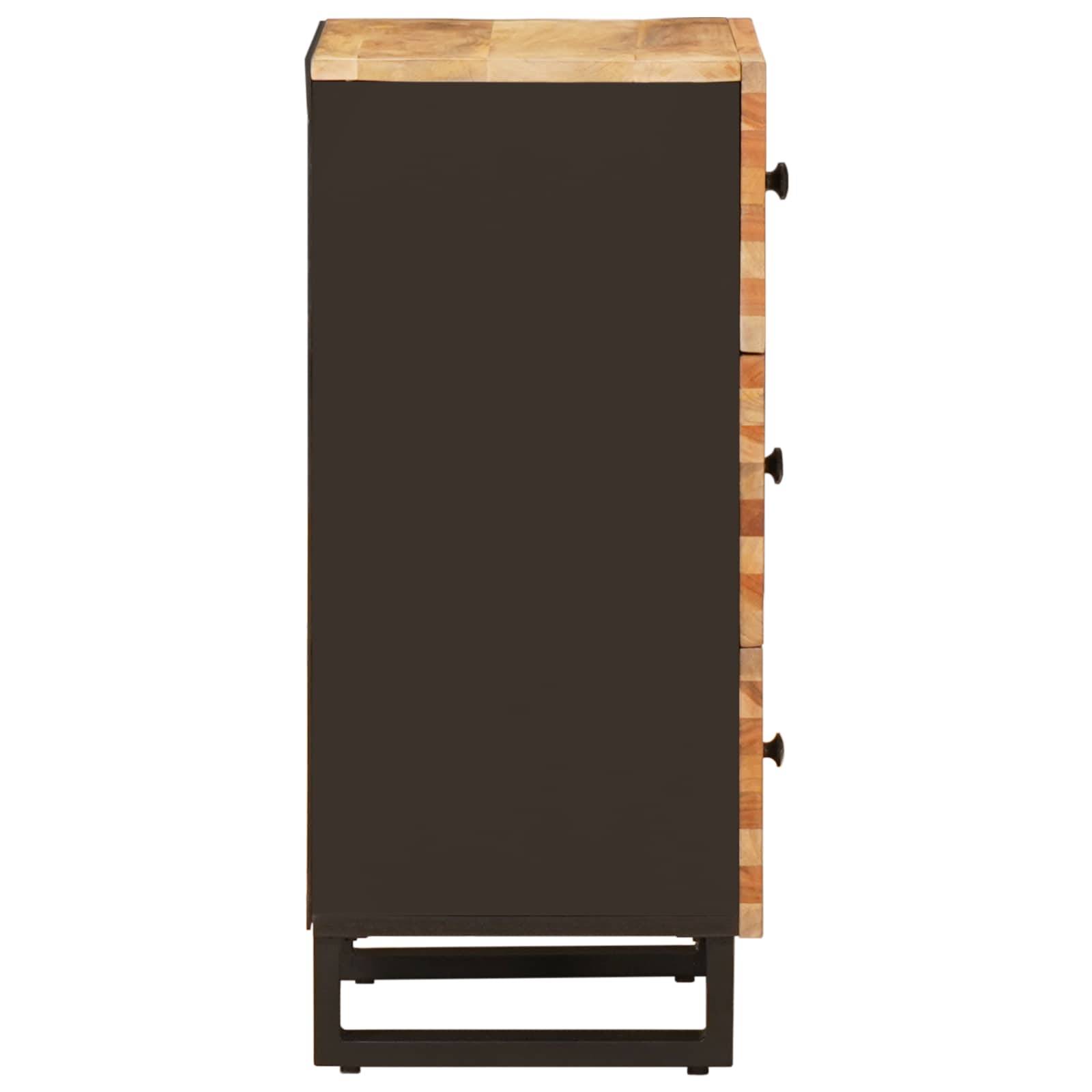 Ein hoher, schmaler Holzschrank mit drei sichtbaren Schubladen und schwarzen Griffen, von der Seite gesehen, vor einem weißen Hintergrund.