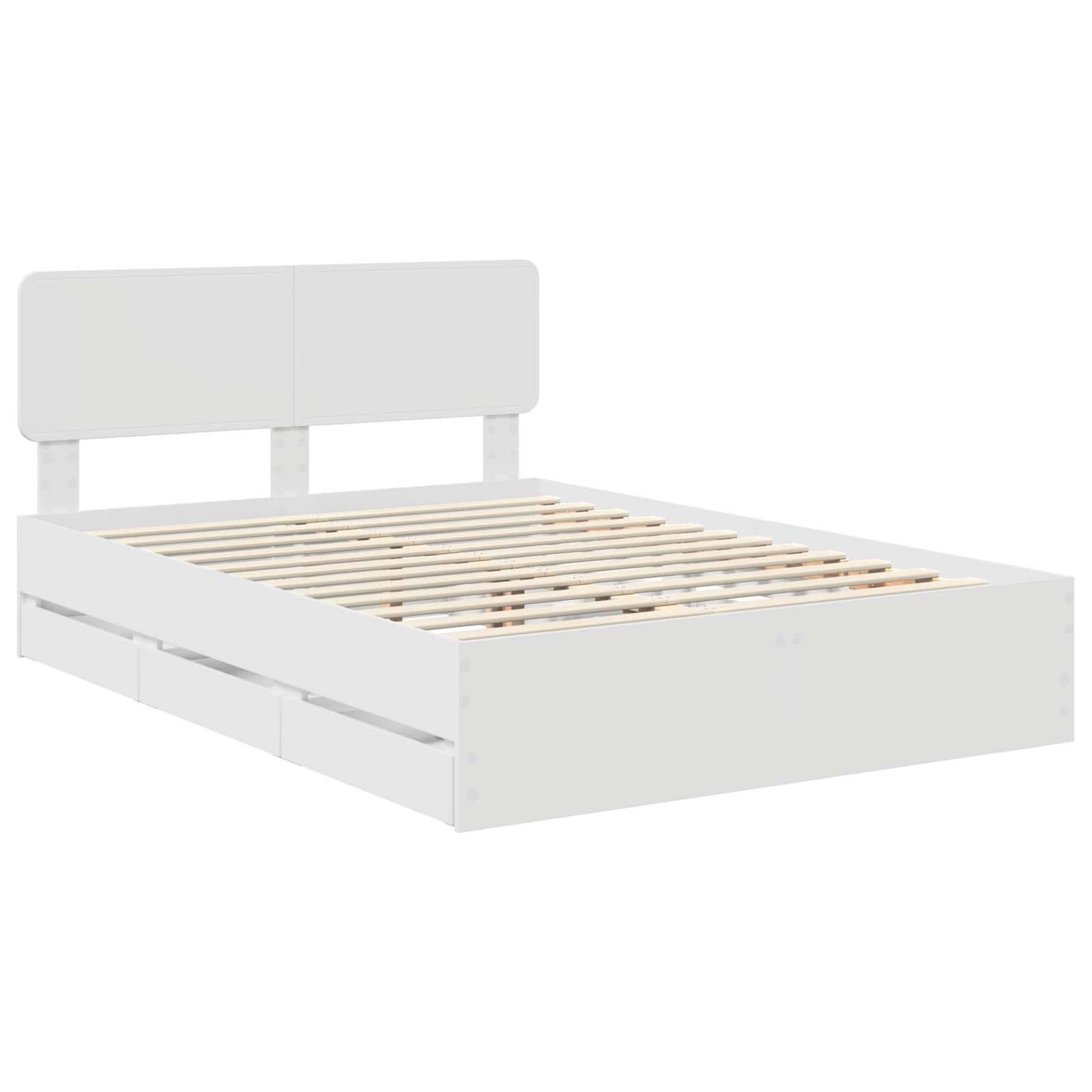 Ein weißer Bettrahmen mit einem schlichten Kopfteil und einem Lattenrost, konzipiert für eine Matratze, präsentiert in einem minimalistischen modernen Stil.