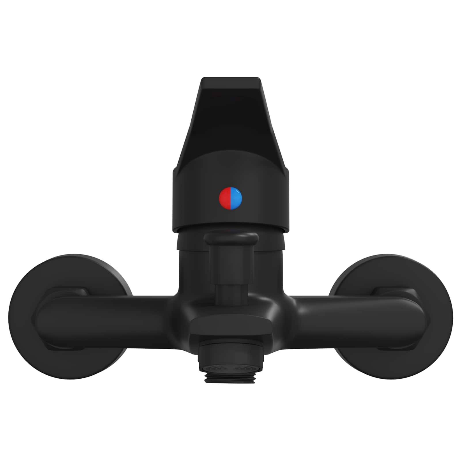Eine schwarze, wandmontierte Brauseumstellung mit Warmwasser- und Kaltwasseranzeigen ist mittig vor einem weißen Hintergrund positioniert.