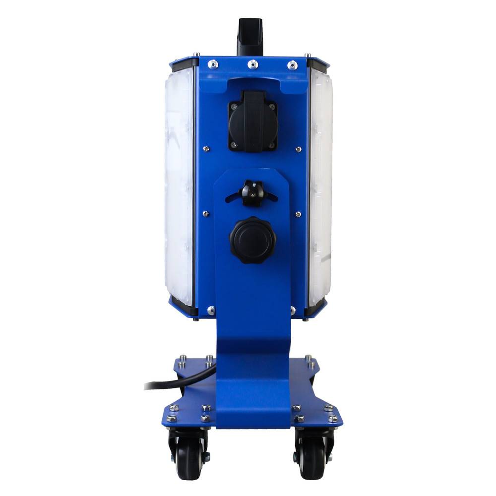 Eine blaue Industriemaschine mit Rädern und einem zentralen Schalter, von vorne betrachtet. Sie verfügt über eine robuste Basis und ist für Mobilität konzipiert.