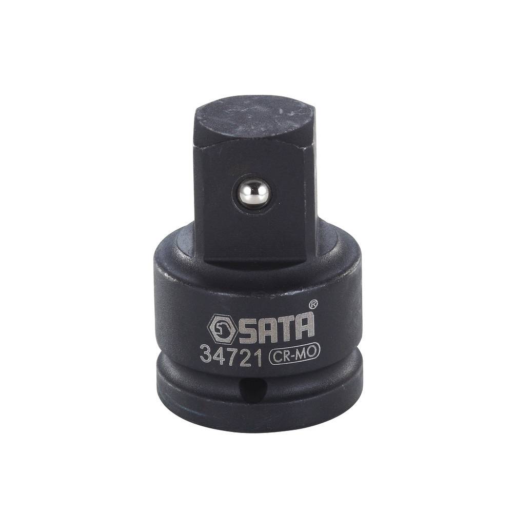 Ein schwarzer SATA-Sockel-Adapter mit der Modellnummer 34721 CR-MO, die darauf gedruckt ist.