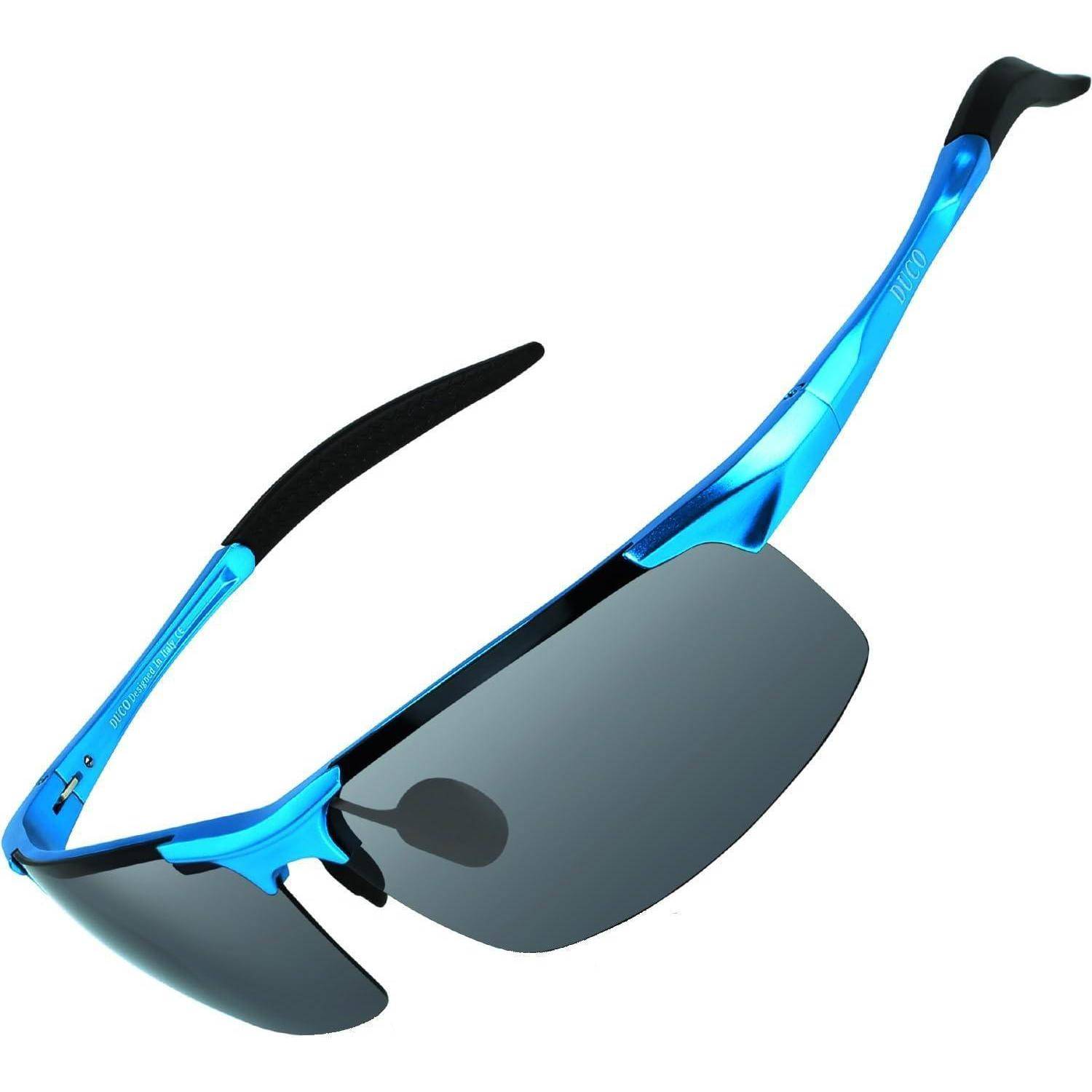 Eine Sonnenbrille in elegantem Blau mit dunklen Gläsern, ausgestattet mit einem schlanken, leichten Rahmen und geschwungenen Bügeln für ein sportliches Design.