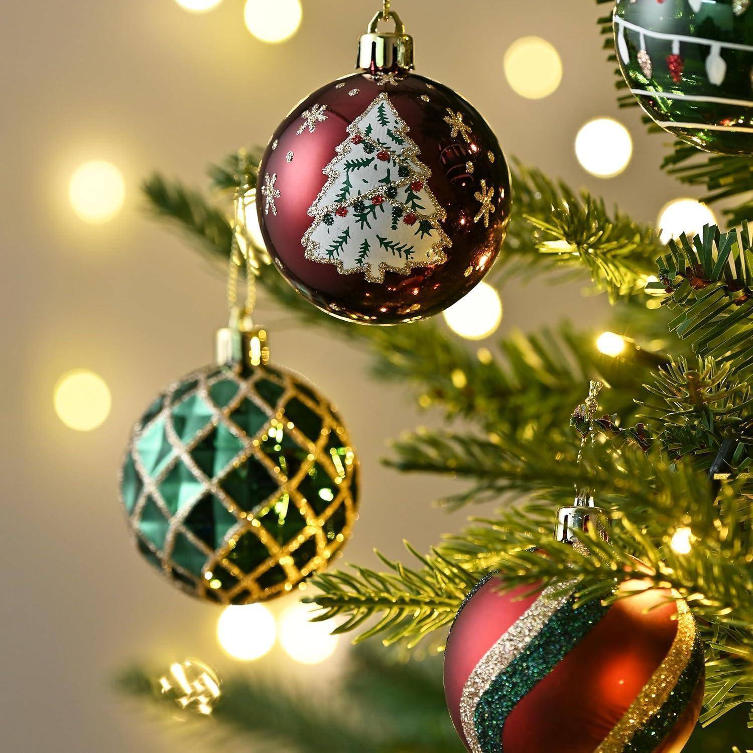Weihnachtskugeln 16 Stück 6 cm Geschenkpaket Aufhänger Rot Grün Gold