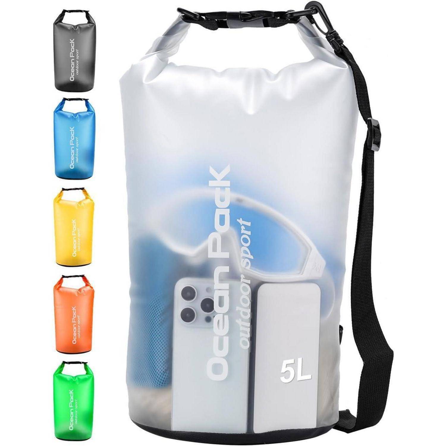 Ein weißer Ocean Pack Wasserdichter Beutel, mit 5L beschriftet, mit einem Blick auf den Inhalt, zu dem ein Smartphone gehört. Fünf Farboptionen werden links dargestellt.