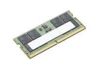 Ein grüner Computer-RAM-Riegel mit schwarzen Speicherchips und einem weißen Aufkleber oben drauf.