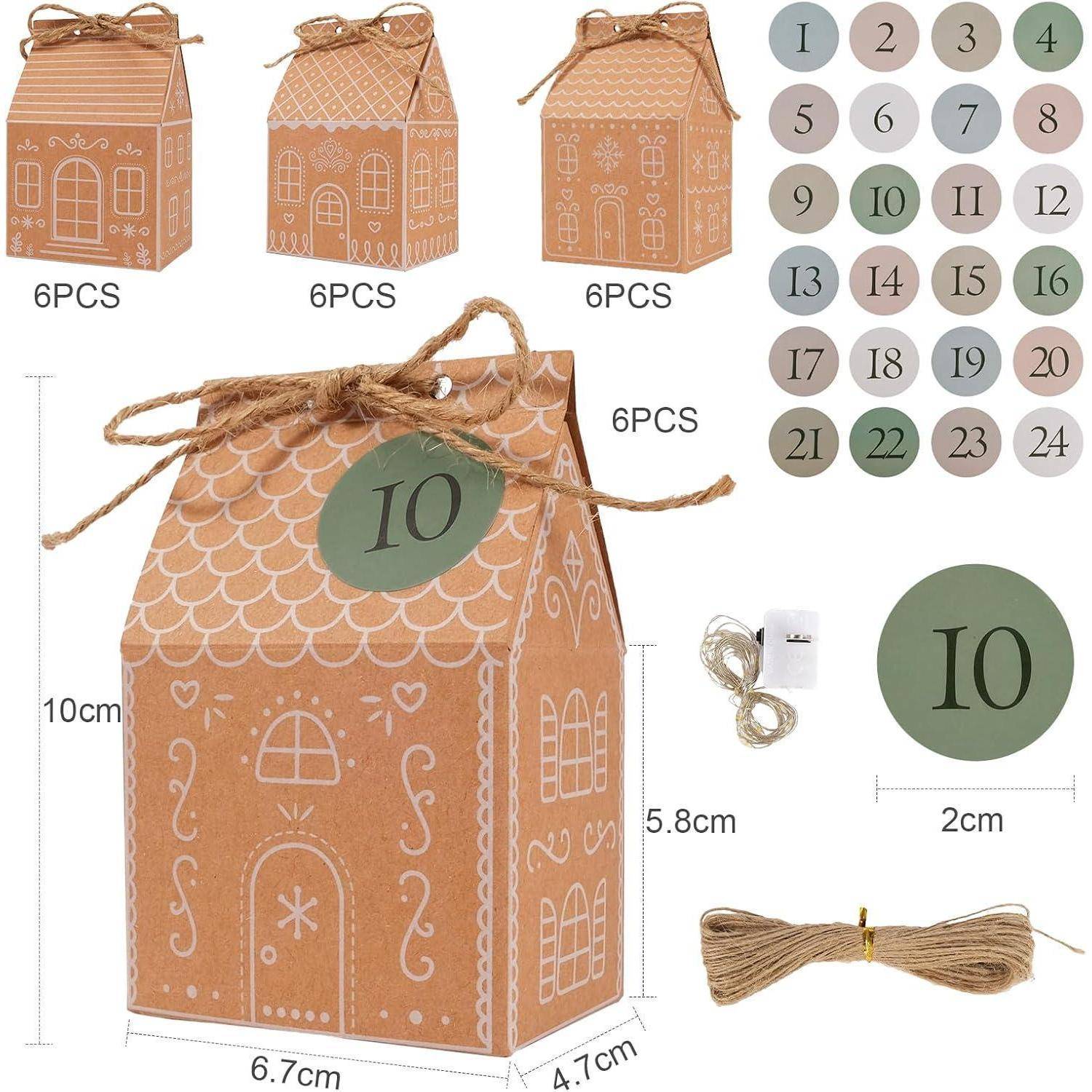 Adventskalender-Set mit 24 Pappschachteln in Hausform, Bindfaden und Nummernaufklebern zum Herunterzählen. Jede Box misst 10 cm in der Höhe.