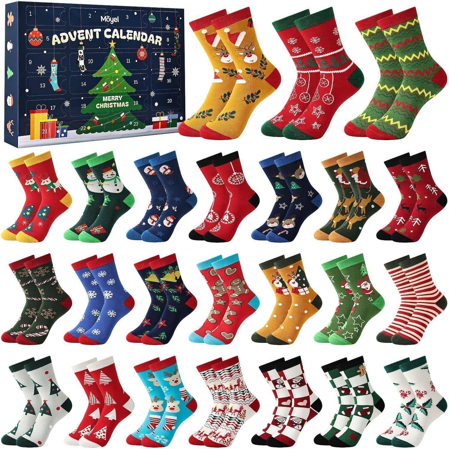 Adventskalender mit 24 Paar farbenfrohen Weihnachts-Socken, wobei jedes Paar festliche Designs wie Bäume, Schneeflocken und Rentiere zeigt.