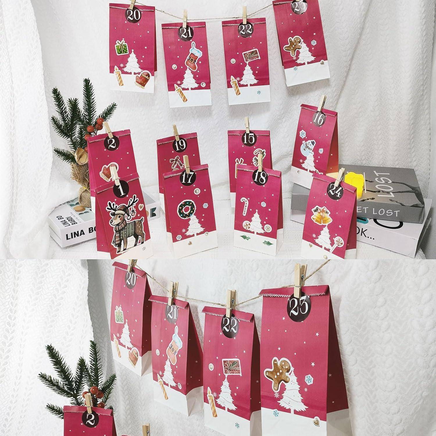 Rot-thematischer Weihnachts-Adventskalender mit nummerierten Papiertüten von 1 bis 25, die jeweils mit weihnachtlichen Motiven verziert und mit kleinen Klammern versehen sind.