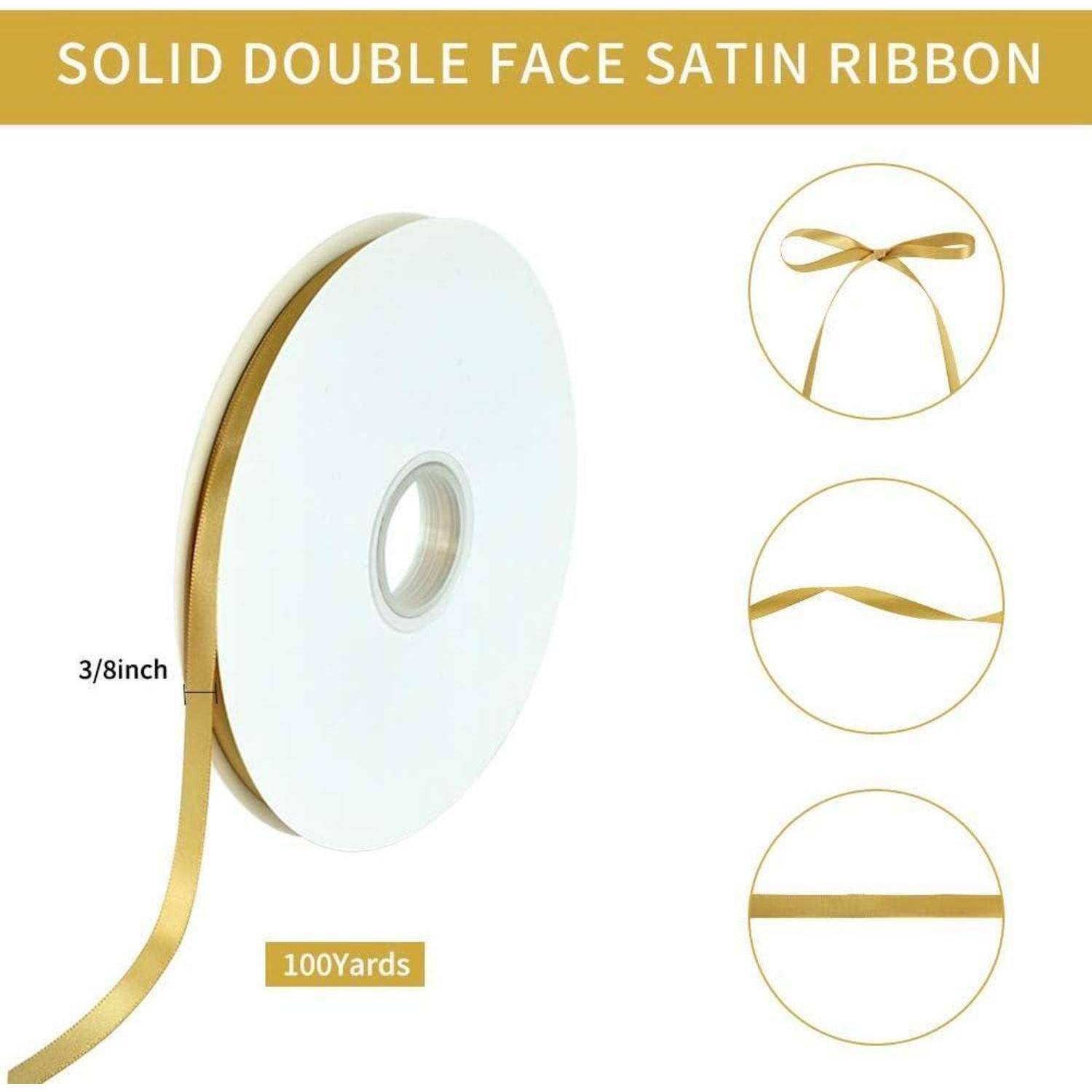 Solides Doppelseiten-Satinband, 3/8 Zoll, 100 Yards, in verschiedenen Verwendungen dargestellt: als Schleife gebunden, lose, flach. Goldfarben auf einer weißen Rolle.
