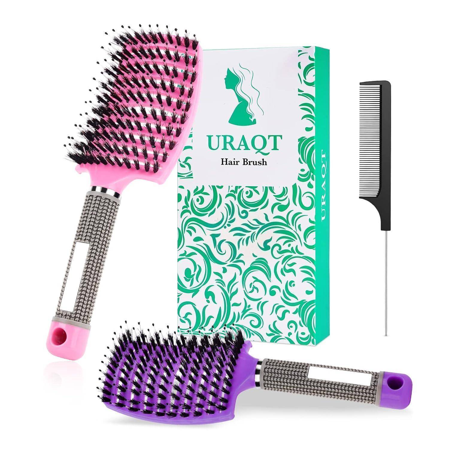 Haarbürsten- und Kamm-Set mit rosa und lila Bürsten, neben einer Dekorbox mit der Aufschrift 