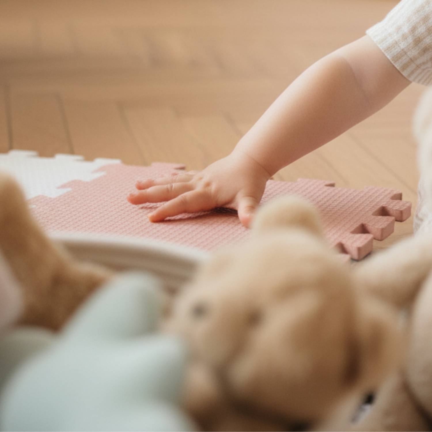 27 Teile Spielmatte Baby Puzzlematte 30x30 Krabbelmatte Bodenmatte Kinderzimmer