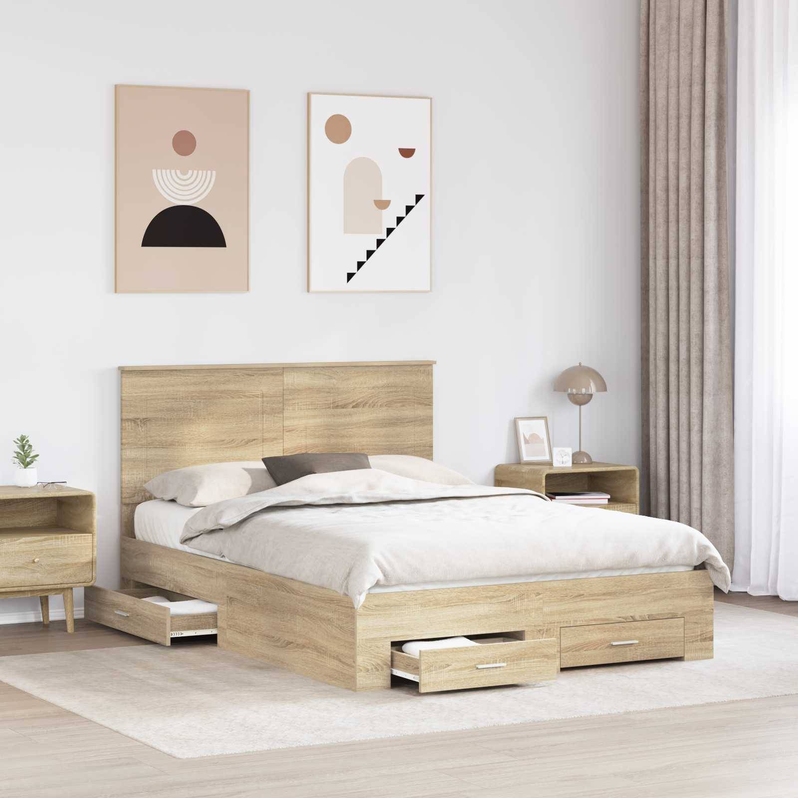 Schlafzimmer mit einem Holzbett, grauen Bettwäsche und eingebauten Schubladen. Ein passendes Nachtkästchen trägt eine kleine Lampe. Abstrakte Kunst schmückt die Wand.