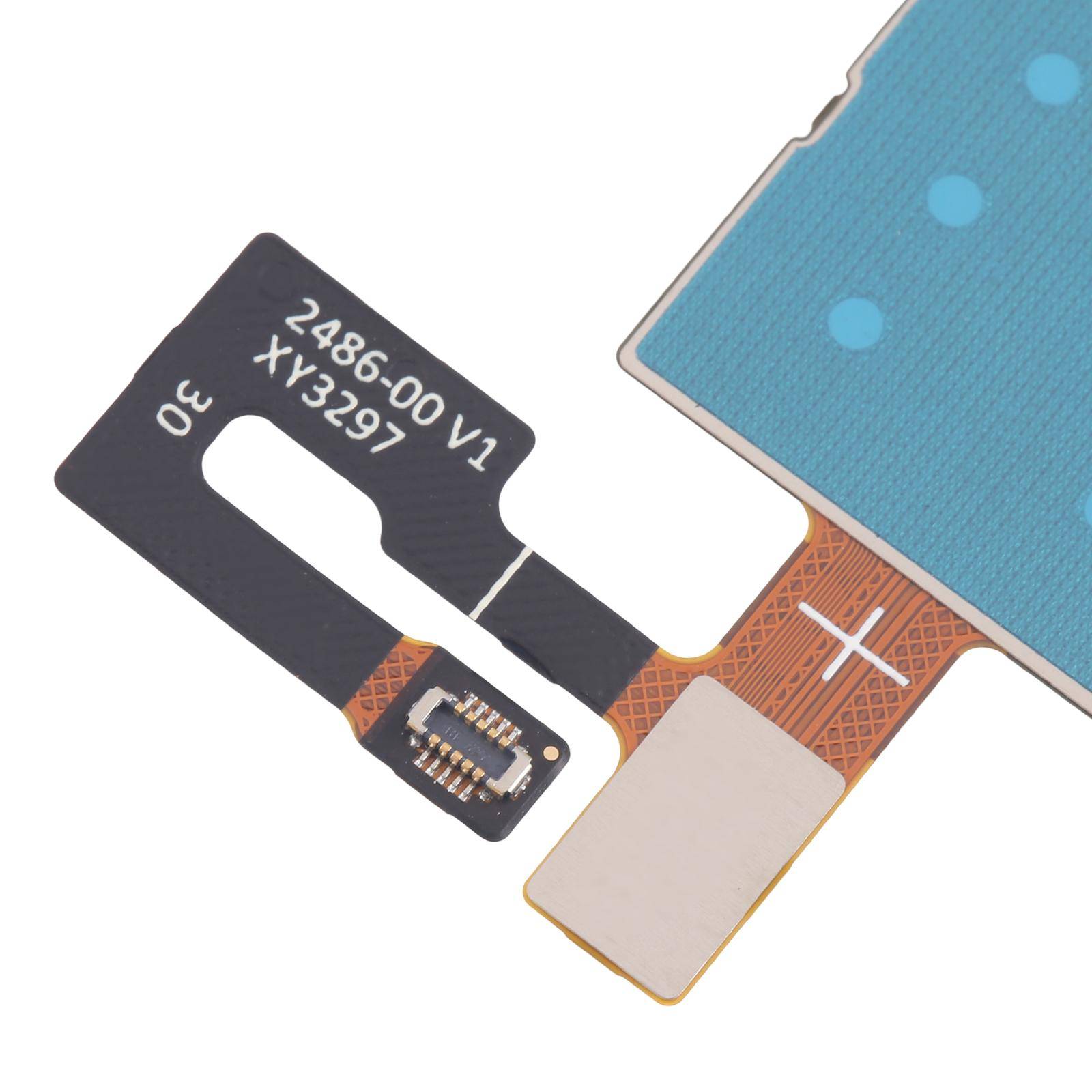 Nahaufnahme einer elektronischen Komponente mit flexibler Leiterplatte und Anschluss, beschriftet mit 'XY3297', die einen Teil ihres komplizierten Designs zeigt.