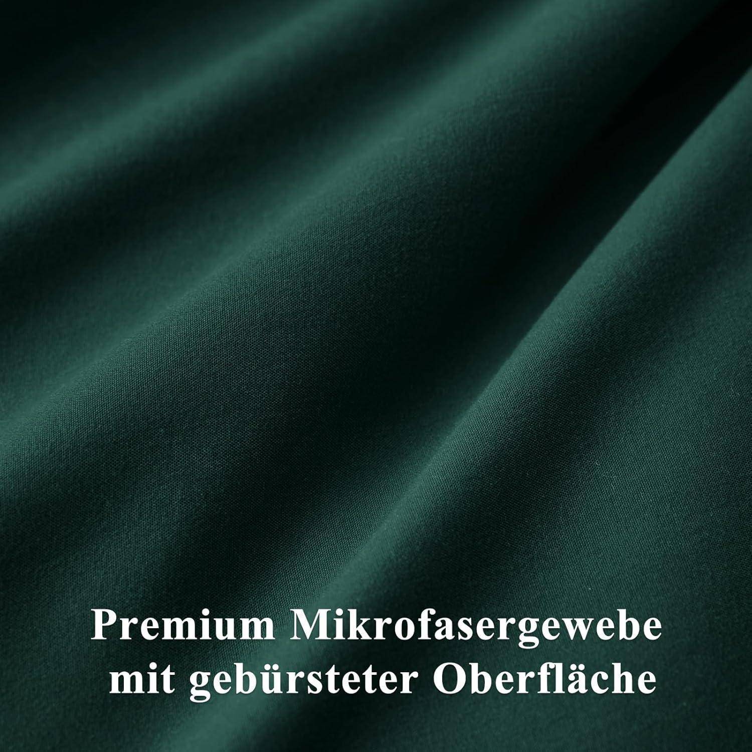 Grünes Mikrofasergewebe mit einer gebürsteten Oberfläche, auf dem der deutsche Text 