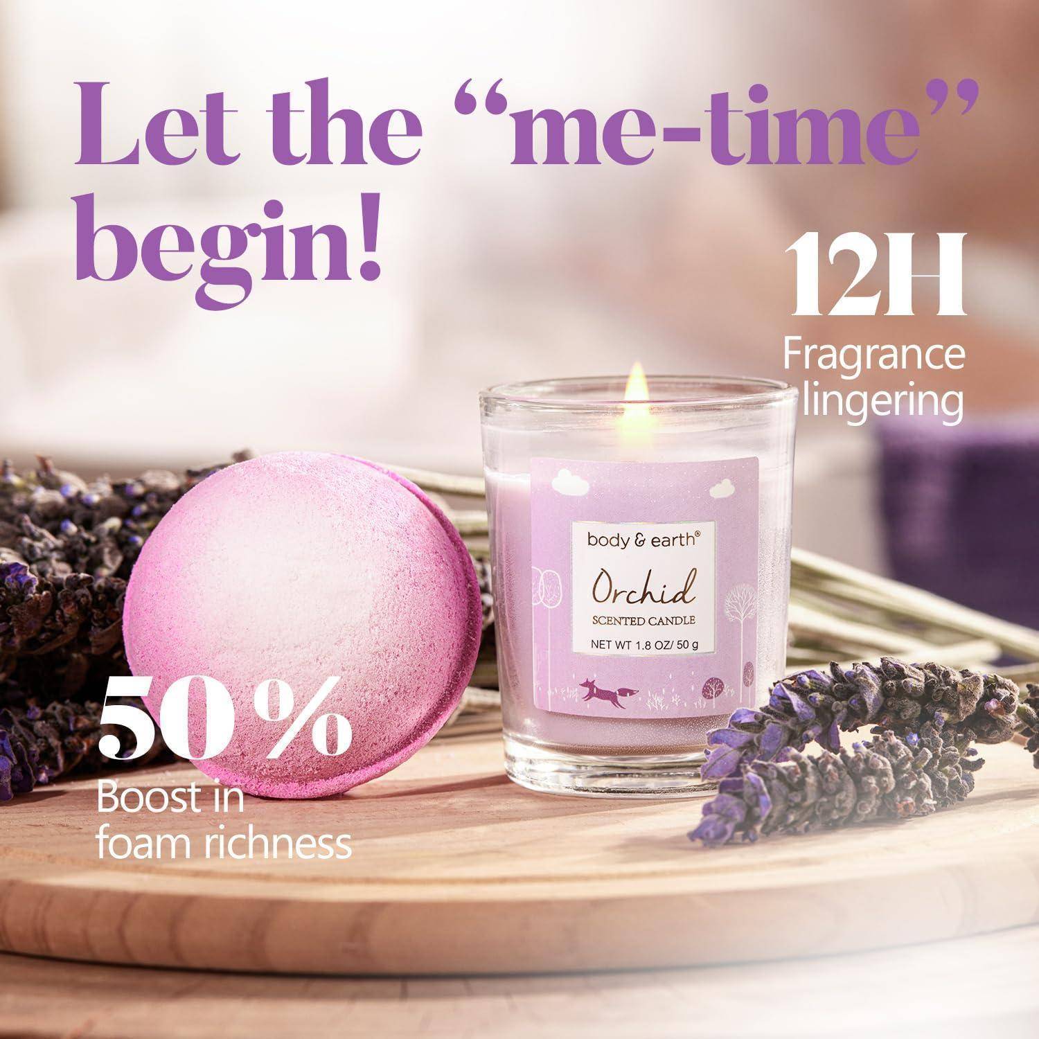 Eine pinke Orchidee-Duftkerze mit Lavendel, Text lautet: 'Die "Zeit für mich"" beginnt! 12 Stunden anhaltender Duft, 50% mehr Schaum-Intensität.