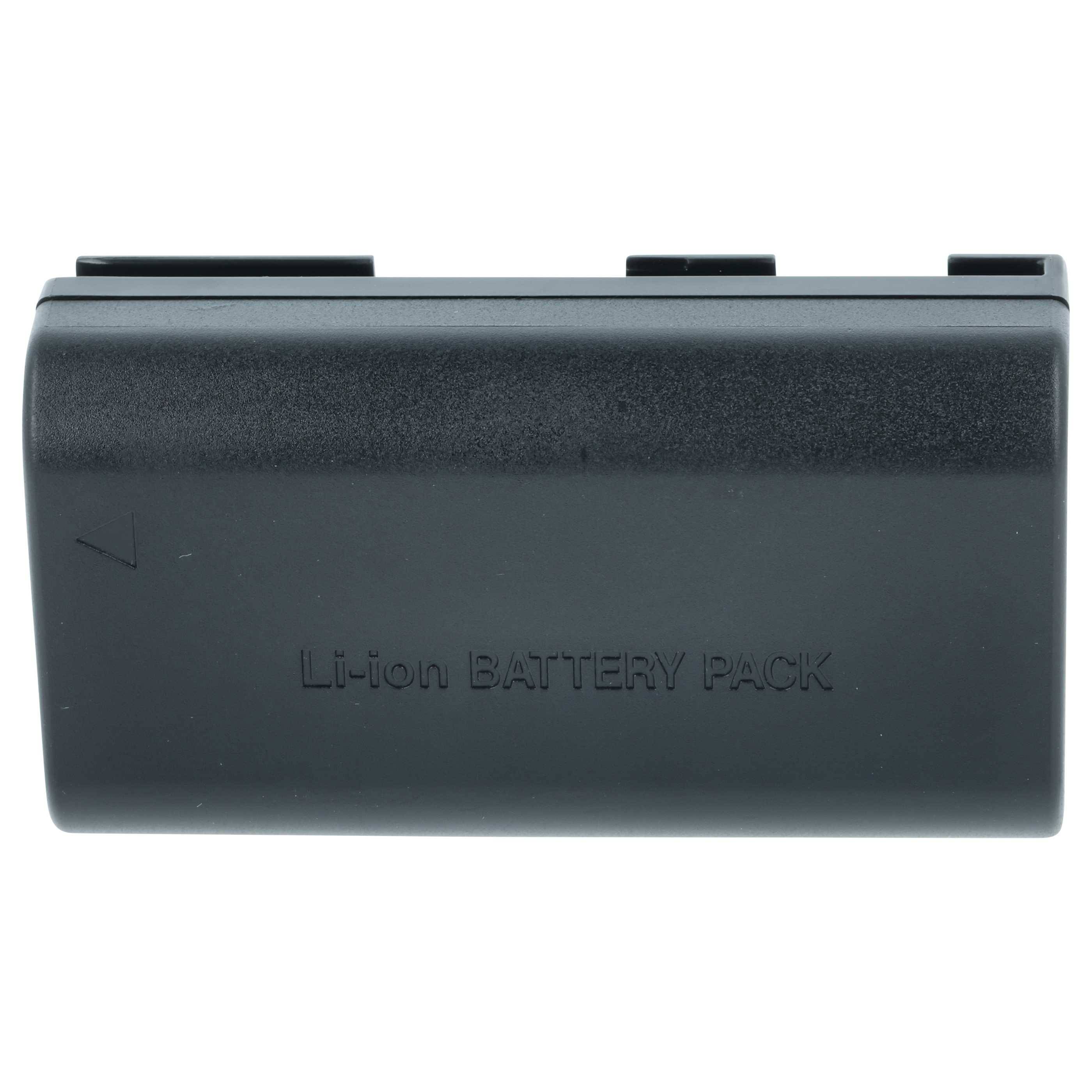 Eine schwarze Lithium-Ionen-Batterie, flach liegend, mit der Beschriftung 