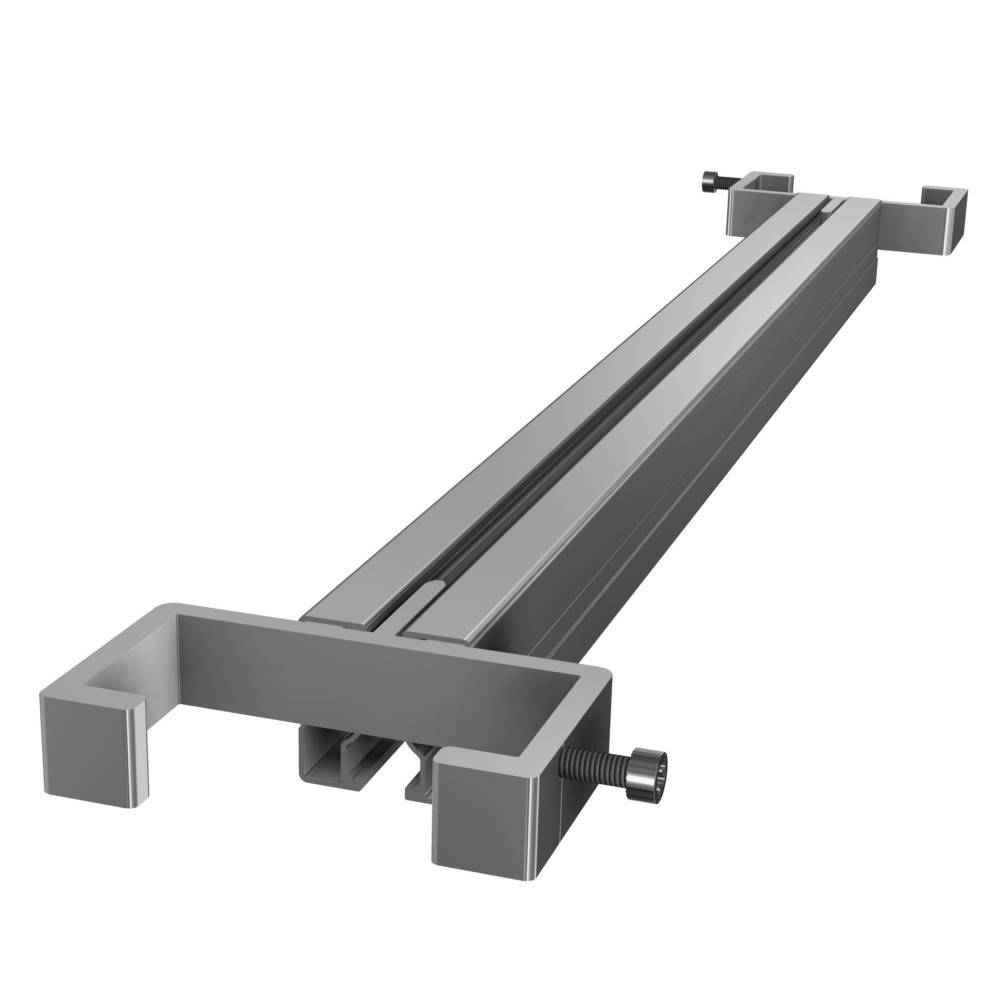 Dies ist eine verstellbare, metallische Kreuzschiebetisch-Klemmvorrichtung, die üblicherweise in der Metallbearbeitung für präzise Einstellungen und sicheres Materialhalten verwendet wird.