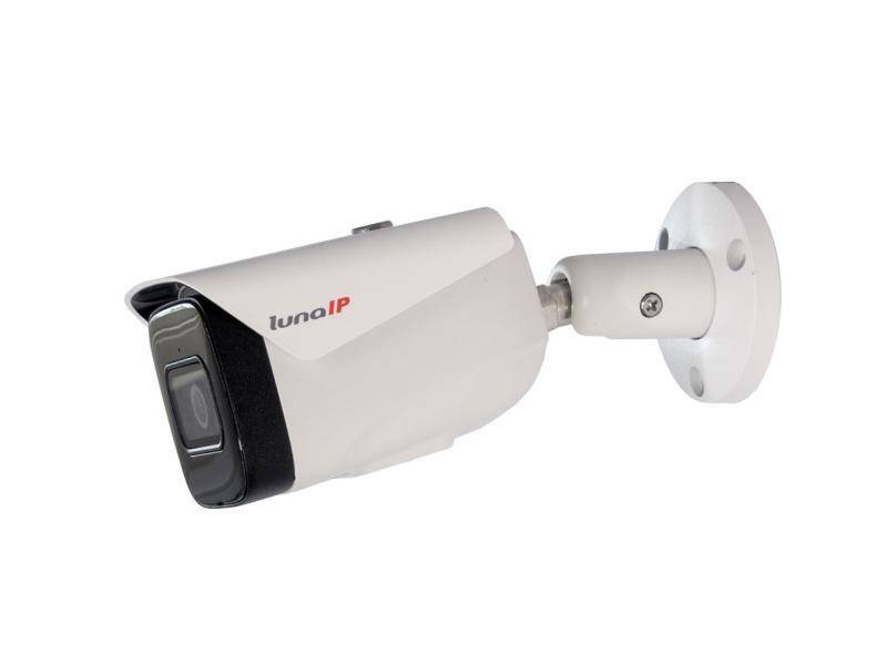 Sicherheitskamera, die an einem Wandhalter mit der Aufschrift 