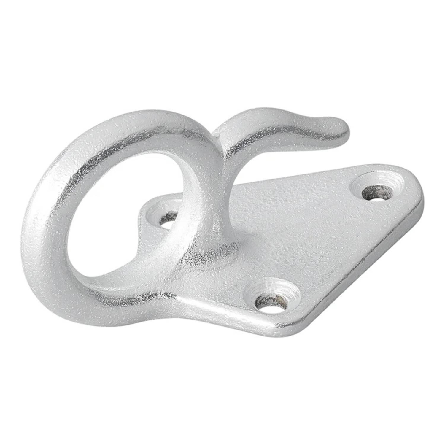 Eine silberne Metalldurchführung mit einem Ring und zwei Schraublöchern, die zum Befestigen von Seilen oder Schnüren entwickelt wurde und häufig beim Bootssport oder in Outdoor-Aufbauten verwendet wird.