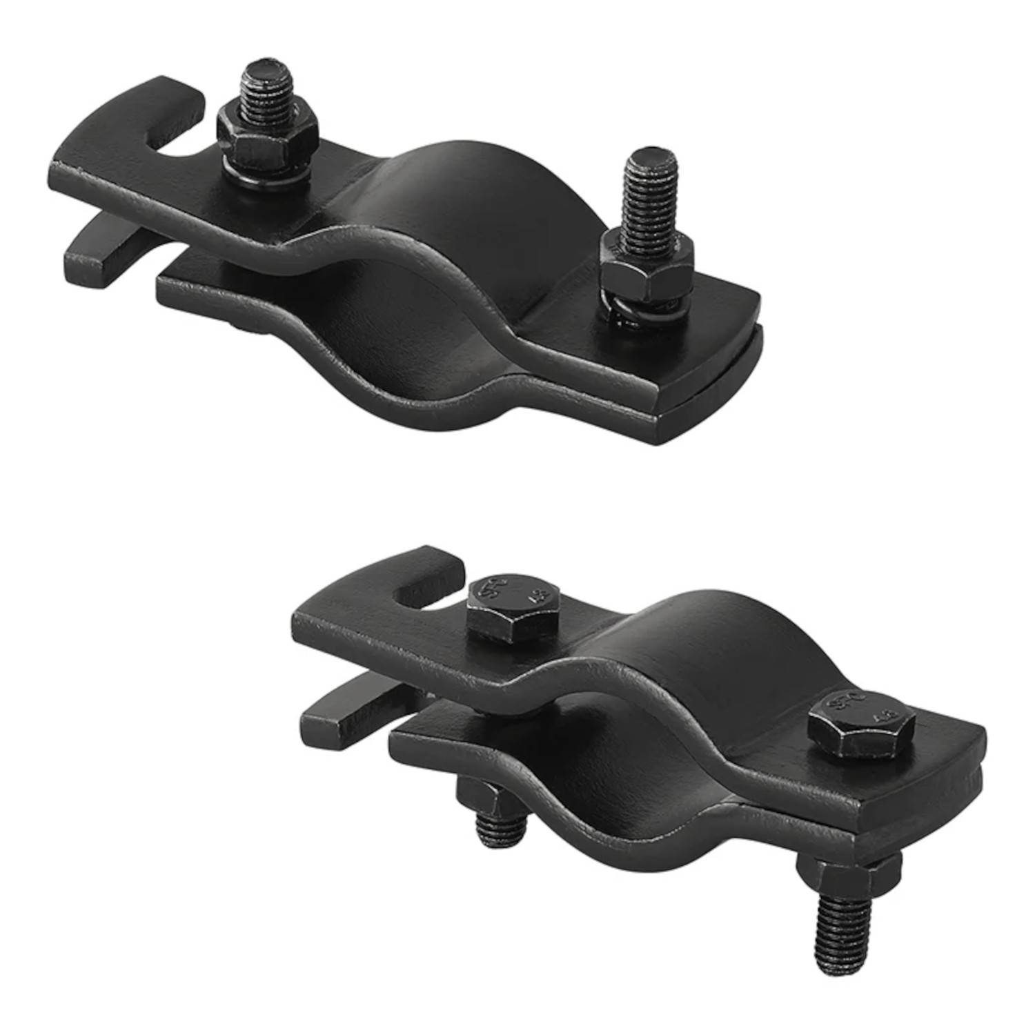 Ein Paar schwarze industrielle Rohrschellen mit Schrauben, die zum Befestigen von Rohren vorgesehen sind und aus verschiedenen Blickwinkeln gezeigt werden.