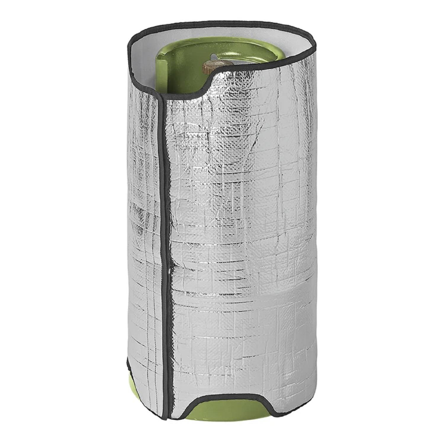 Ein zylindrischer grüner Behälter, der mit reflektierender silberner Isolierung umwickelt ist, möglicherweise verwendet, um den Inhalt kühl oder warm zu halten.