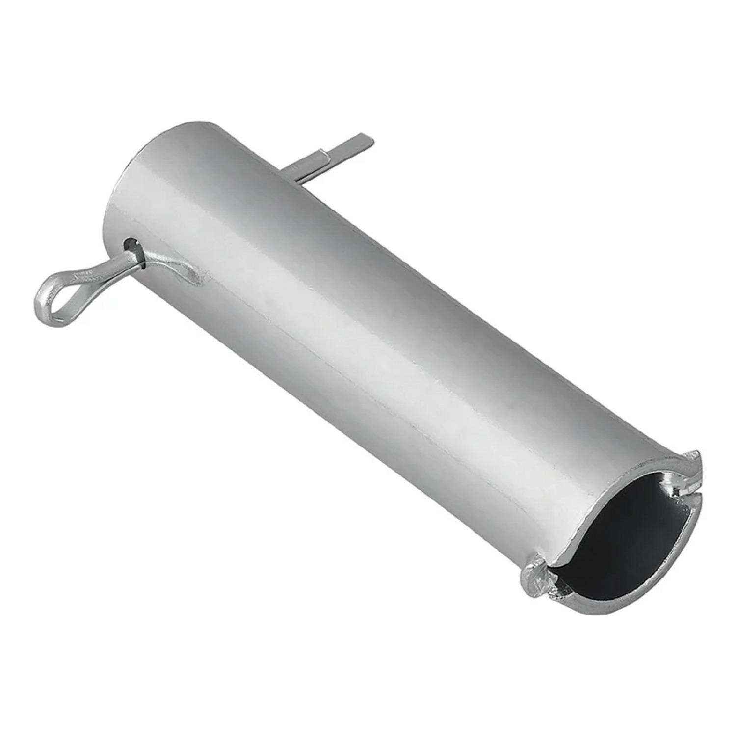 Ein zylindrisches Metallwerkzeug mit einer gekerbten, offenen Endseite und zwei Pins an gegenüberliegenden Seiten, höchstwahrscheinlich für einen spezifischen mechanischen Zweck konstruiert.