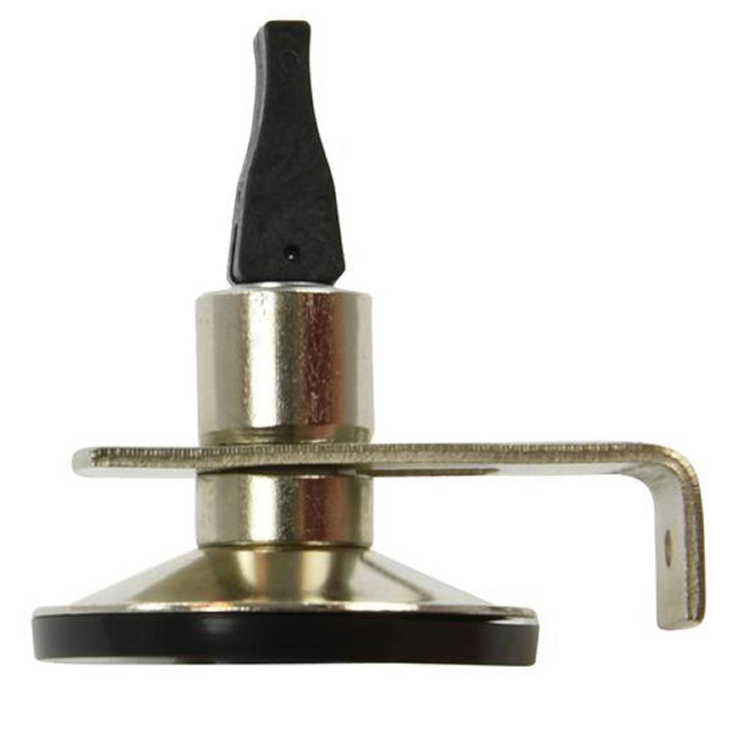 Vernickelte Kippverschluss mit schwarzem Griff, montiert auf einer L-förmigen Halterung. Verwendet zum Sichern von Platten oder Türen, robuste Konstruktion.