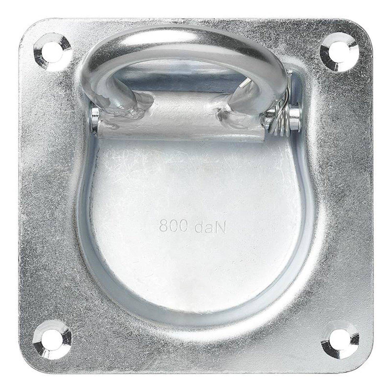Quadratiger Metallankerring mit einem Federmechanismus, befestigt durch vier Schrauben; mit '800 daN' gekennzeichnet, was die Tragfähigkeit angibt.
