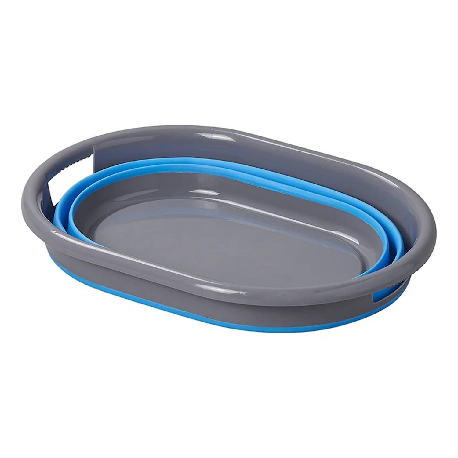 Ein grau-blaues, zusammenfaltbares ovales Waschbecken auf weißem Hintergrund, das sein stapelbares Design für kompakte Aufbewahrung zeigt.