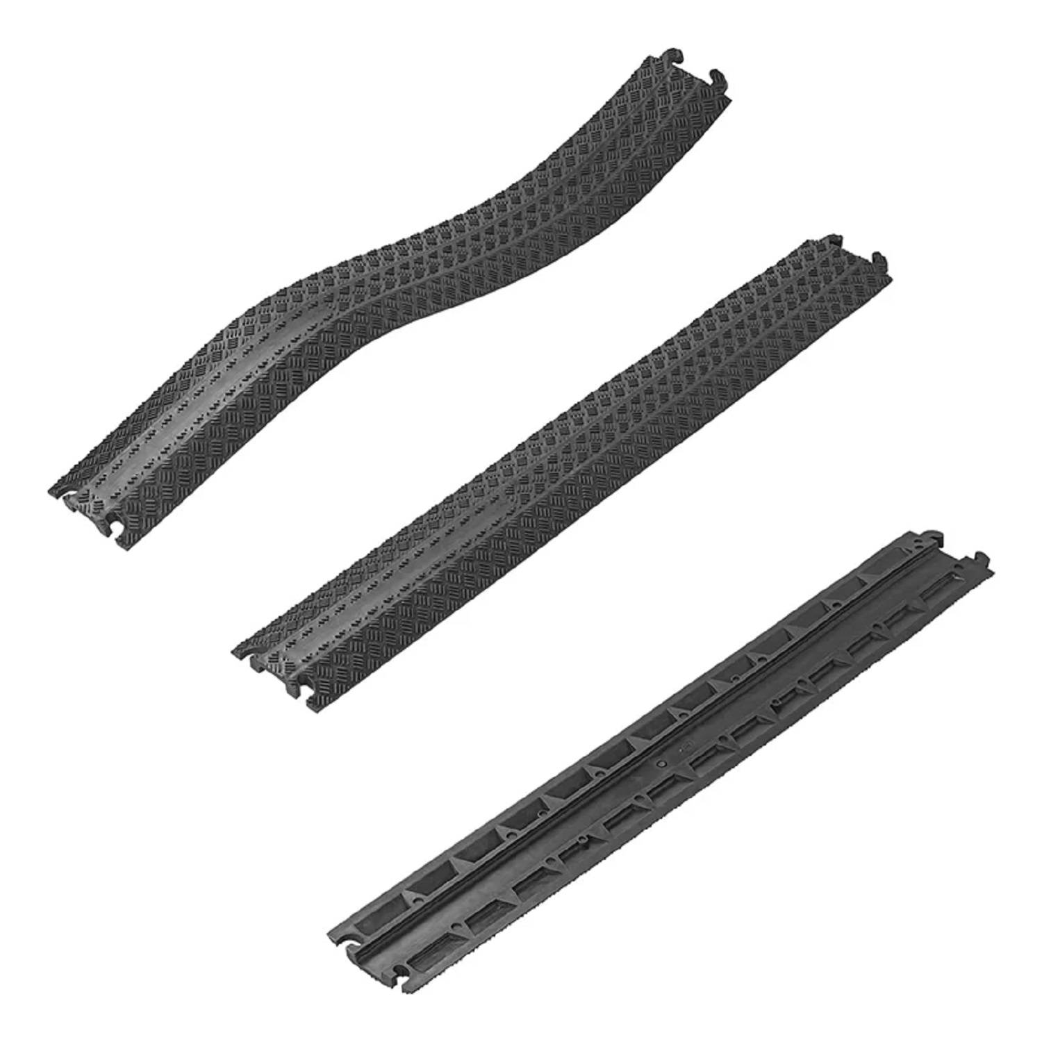 Drei schwarze, strukturierte Traktion-Matten, jede mit einem anderen Muster, entwickelt zur Verbesserung des Reifengriffs von Fahrzeugen auf schwierigen Oberflächen.