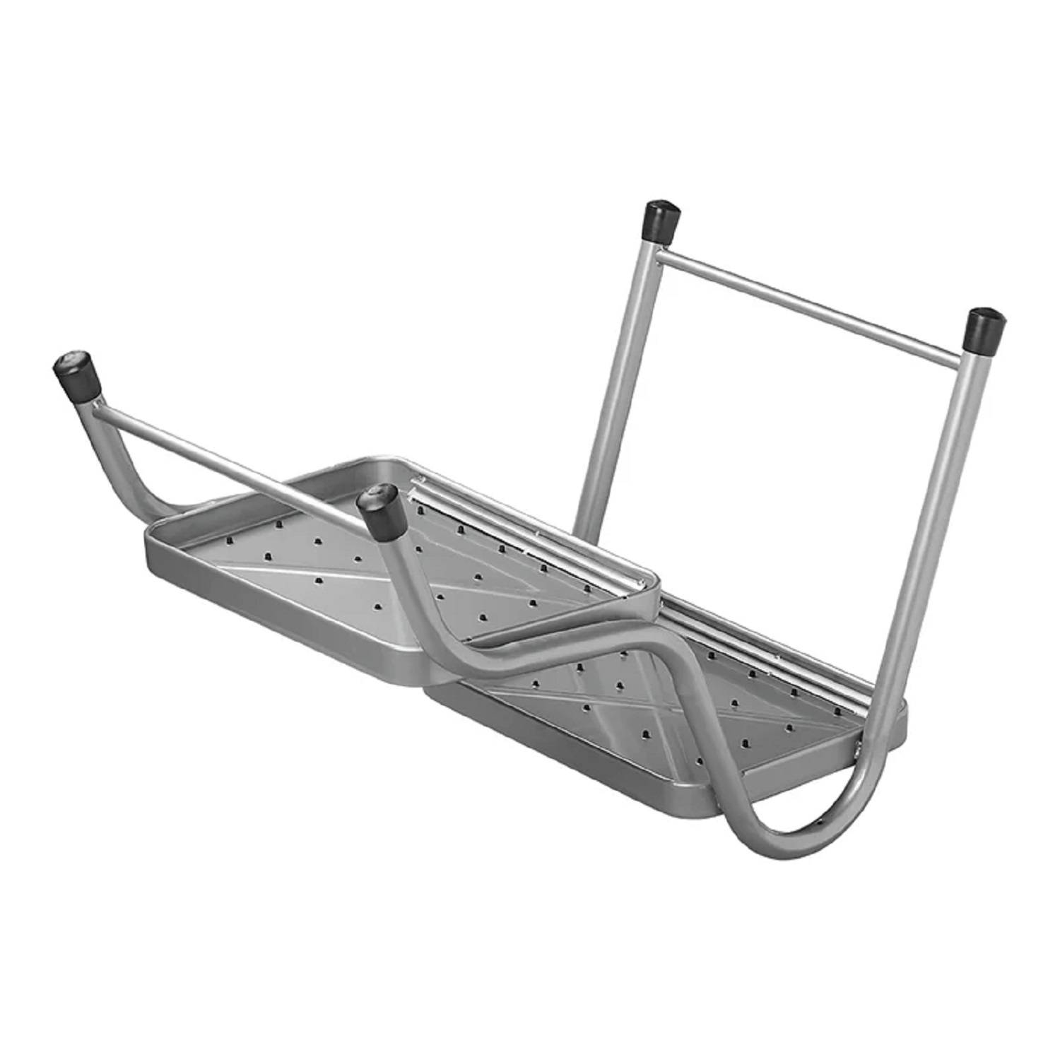 Ein umgedrehter metallischer Klapphocker mit gelochten Stufen und gummibeschichteten Beinen, konzipiert für Stabilität und einfache Aufbewahrung.