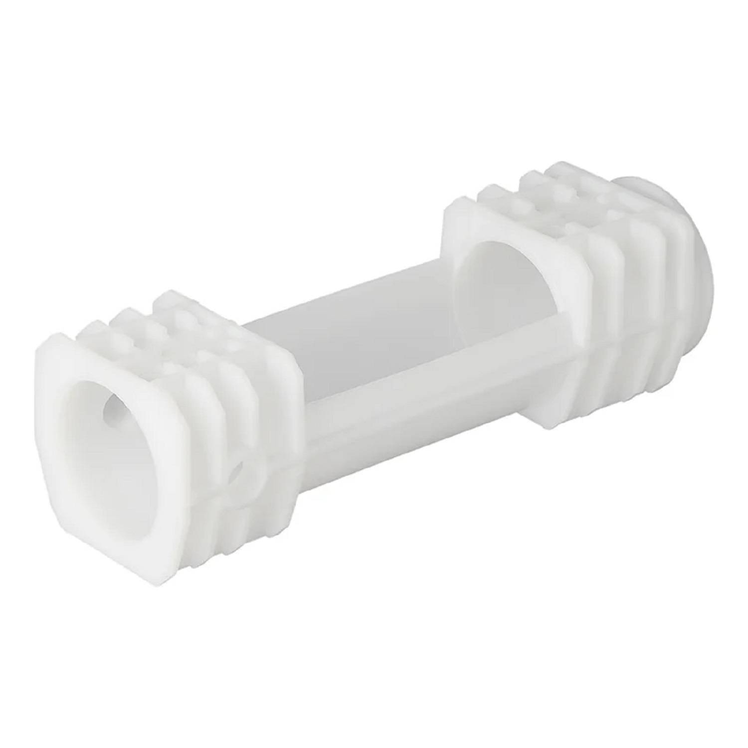 Ein weißes Plastikverbindungsstück mit einem zylindrischen Kern und gerillten Kanten, verwendet zum Verbinden von Komponenten in mechanischen Baugruppen.
