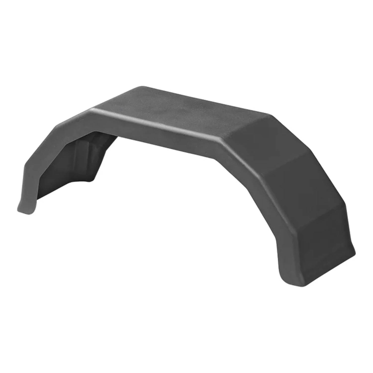 Schwarzer Kunststoff-Anhänger-Kotflügel, gewinkelte Bauweise, geeignet für Anhänger mit einer Achse, auf weißem Hintergrund abgebildet.