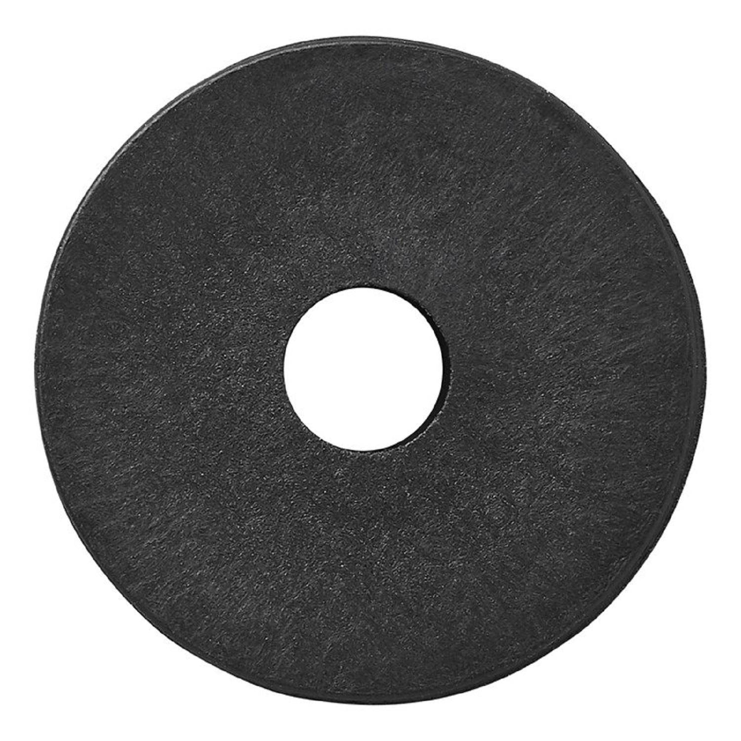 Eine runde, flache schwarze Scheibe mit einem zentralen kreisförmigen Loch, die einer großen Unterlegscheibe oder einem ringförmigen Gegenstand ähnelt.