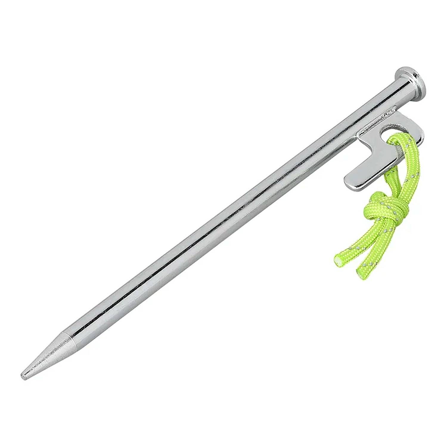 Ein metallischer Stift, gestaltet wie ein Zeltheringe, mit einer grünen Schnur, die durch einen Haken an der Spitze gebunden ist.